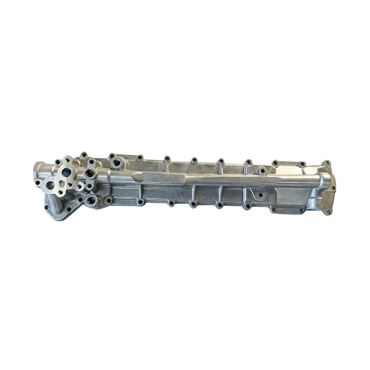 Diesel Excavator Engine Spare Parts 6D105 Oil Cooler Cover 6136-62-2110