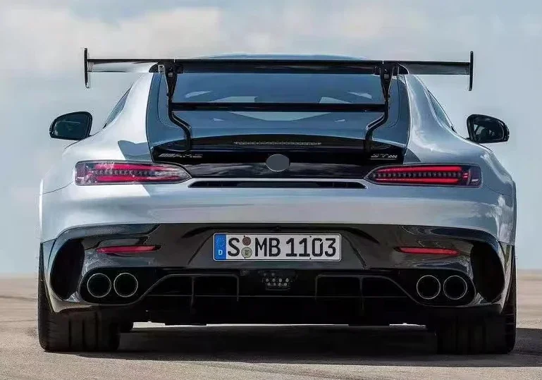 طقم هيكل من ألياف الكربون الجافة على طراز السلسلة السوداء غطاء المصد الأمامي الخلفي لـ GT GTS GT GTR