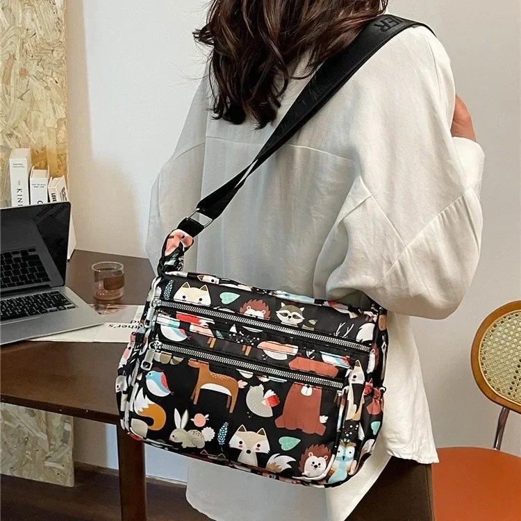 

​Luxury Oxford Fabric Tote Women Large Capacity Lightweight Block Shoulder Crossbody Bag Water Resistant Commuter High Quality