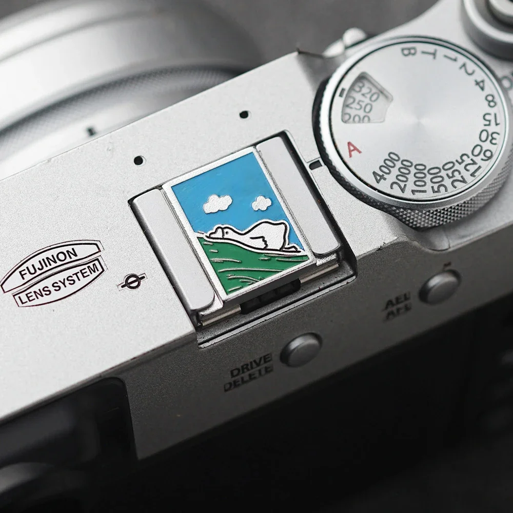 

Защитный чехол для камеры с горячим башмаком, милый чехол для Canon Nikon Sony Fuji XT50 XT5 XT30II XM5 XT4 X100VI Pentax Leica, аксессуары для зеркальных фотокамер