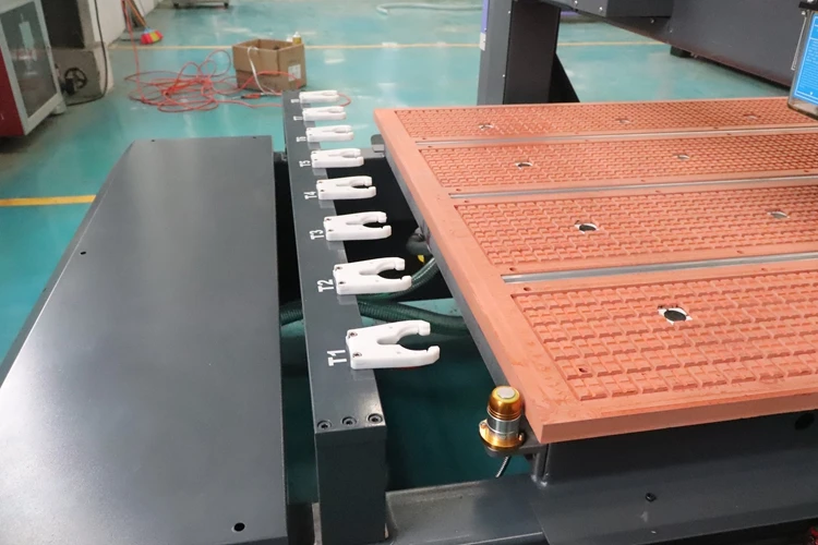 Woodworking Furniture Making Automatic Tool Changer Cnc Router 1325 1530 2030 2040 Atc Wood Router