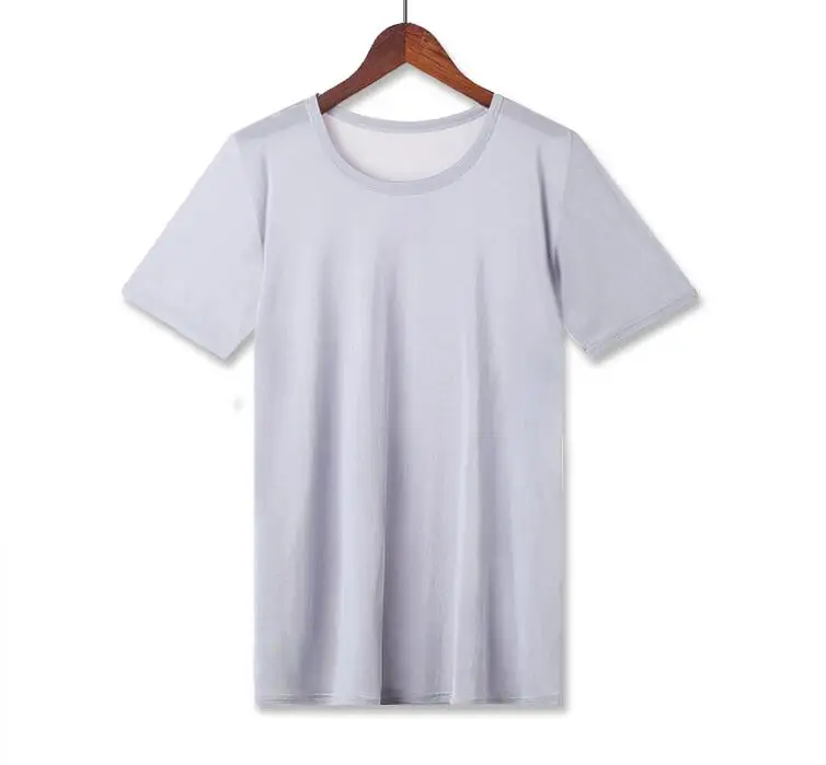 Men's top T-shirt