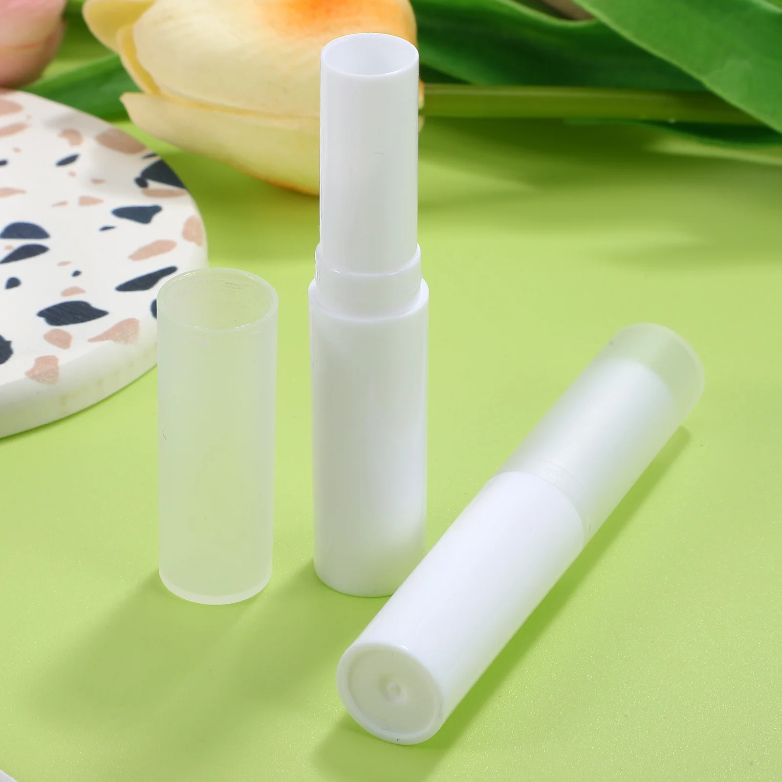 

10pcs 4G Empty Lip Balm Tubes Plastic Containers For Diy Lip Gloss Handmade Craft Reusable Storage Lipstick Tube Container Women
