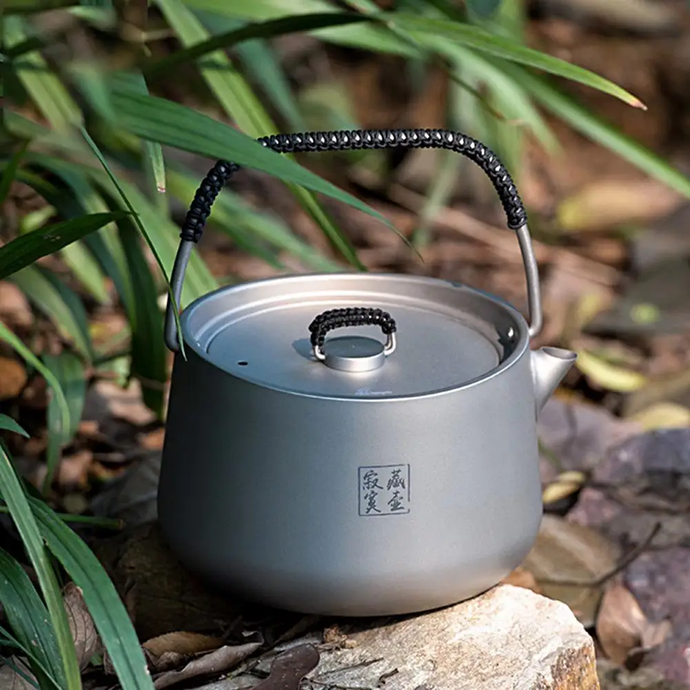 

1L Outdoor Kettle Comfortable Grip Coffee Pot Convenient Teapot High Capacity Boil Water Non Slip Titanium Alloy Camping Teapot