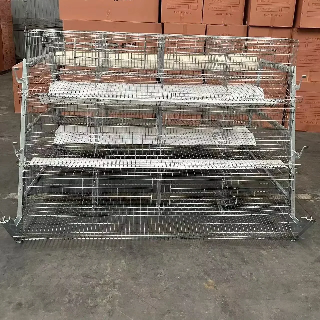 A-type Livestock Equipment, Sturdy Construction, Large Capacity, Space Saving, Egg Coop, 3 Tiers 4 Door,96 Heads Capacity