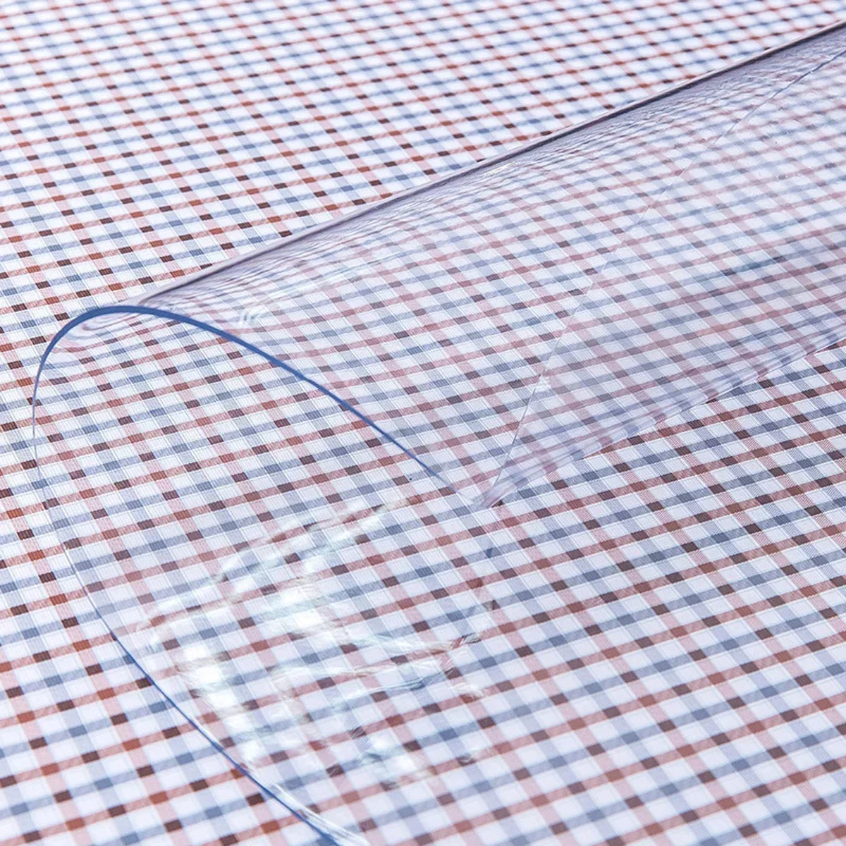 Clear Table ProtectorPlastic Table Cover Protector, Desk Protector Mat, Desk Pad Waterproof PVC Table Protecto