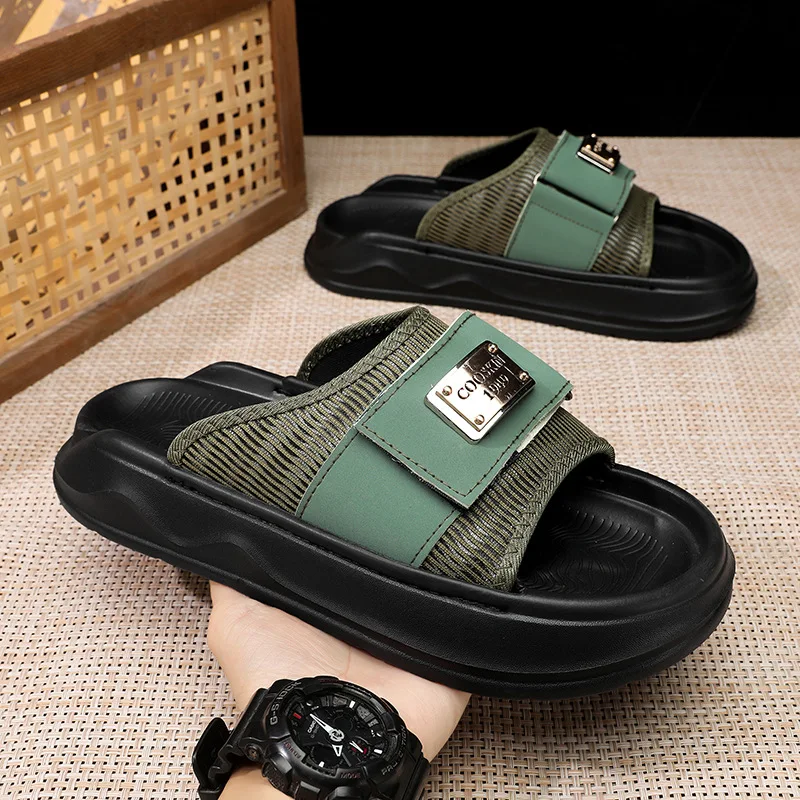 

Men's Casual Summer Slippers Breathable Versatile Comfortable Outdoor Wear with Thick Sole Beach Sand Slippers