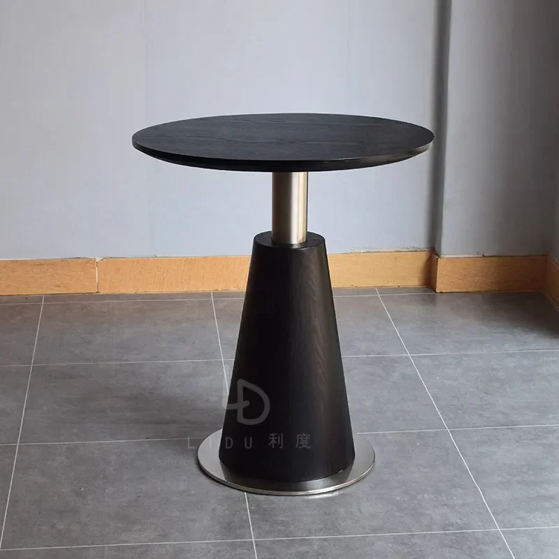 Simple solid wood reception small round table sitting area antique coffee table milk tea shop table hotel room round