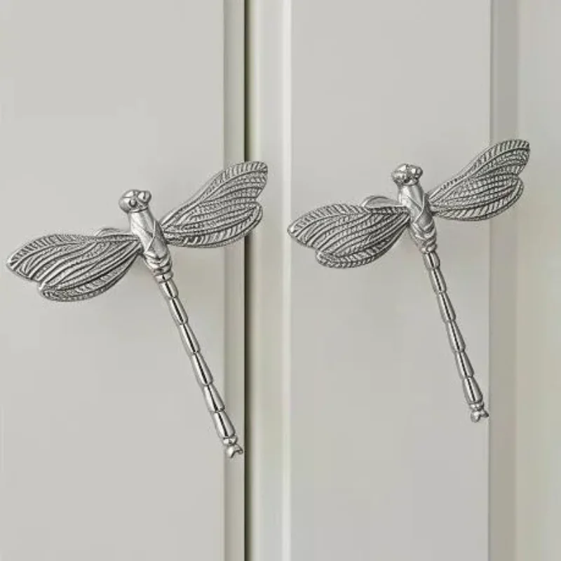 Retro Dragonfly Shape Cabinet Drawer Knobs Vintage Metal Furniture Handles For Wardrobe Closet Drawer Hardware Decor