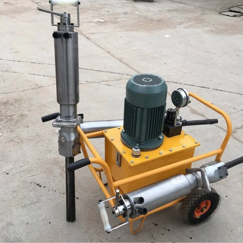 Movable/Mobile Powered Concrete Splitter With Compact Structure For Indoor Demolition And Mining