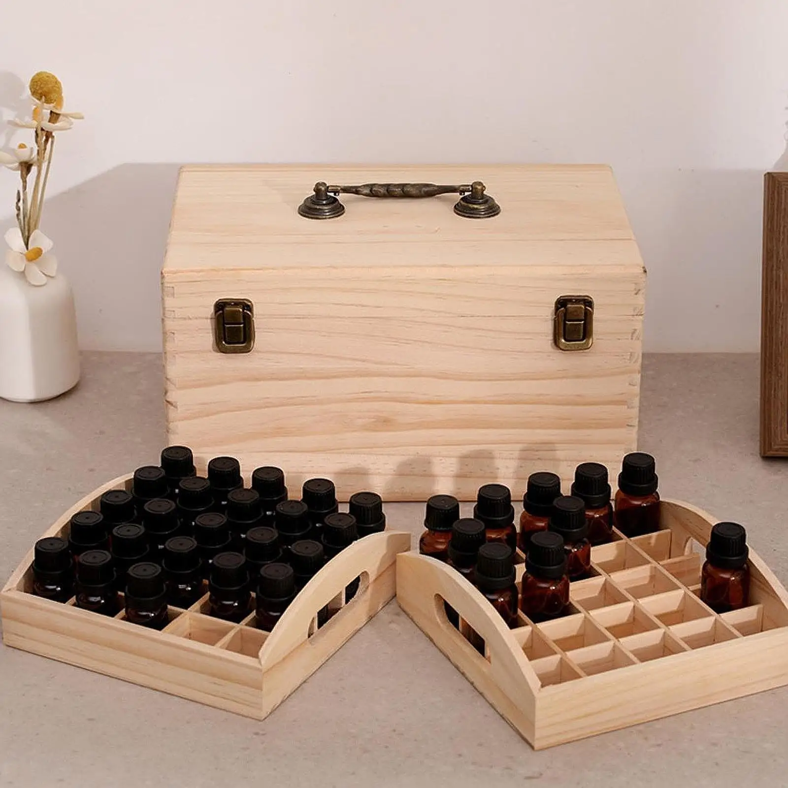 

Wooden Essential Oil Storage Box Cosmetic Display Rack 74 Compartments Portable