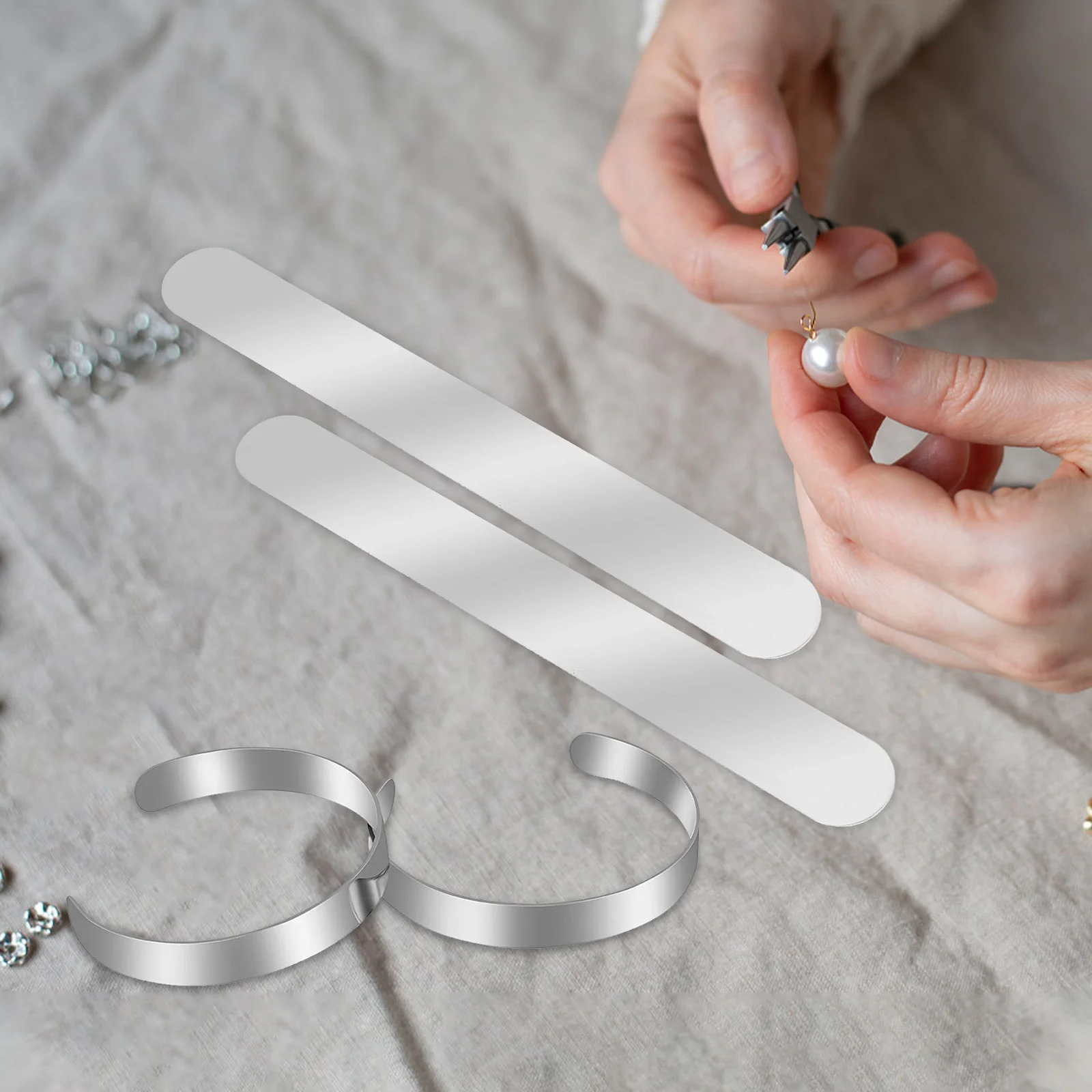 

18Pcs Stainless Steel Bracelet Inner Cores Curved Blanks for DIY Engraving Stamping Jewelry Making Supplies Bracelet Blanks