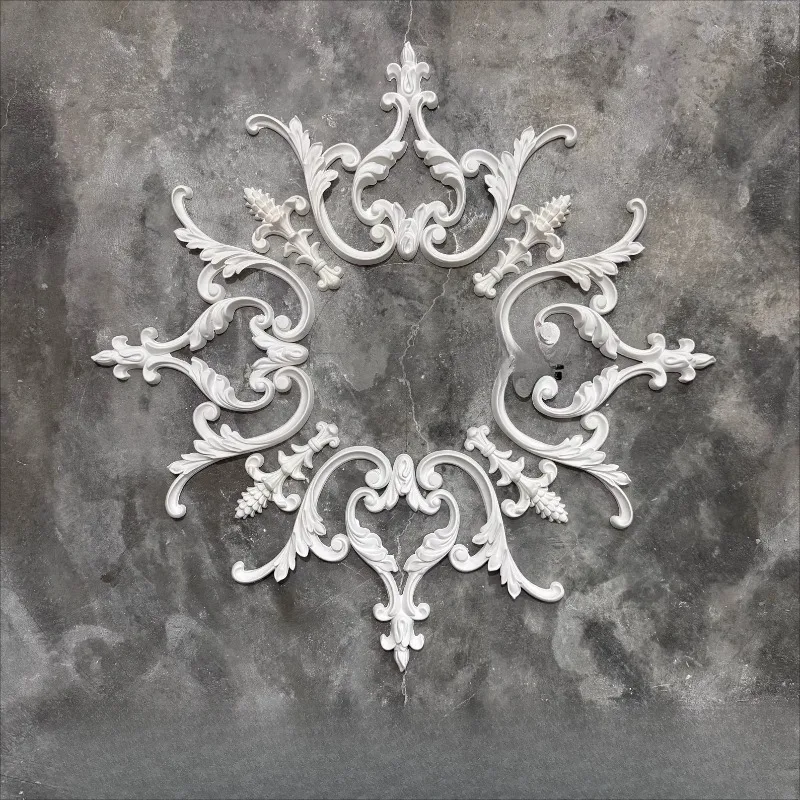 plaque-decorative-en-platre-grg-pour-plafond-motif-floral-combinaison-de-plinthes-et-de-coins-en-platre-style-parquet-francais-pour-eclairage