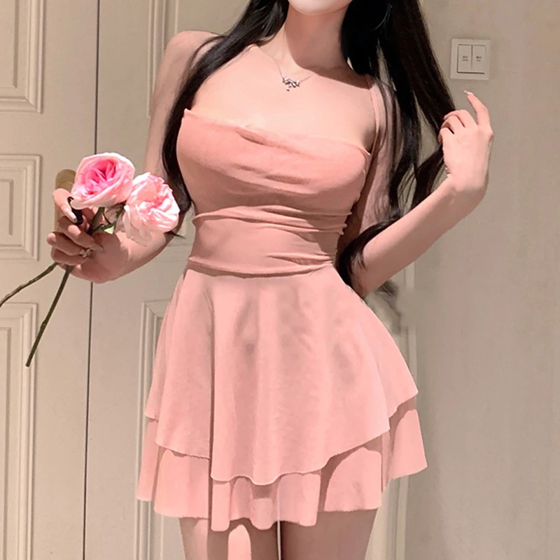 ملابس داخلية من الدانتيل الشبكي النقي، بيجامة خلفية جميلة، فستان نوم شفاف