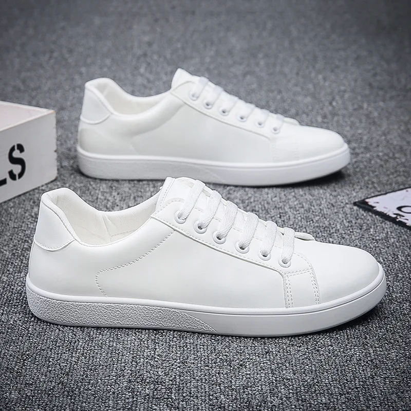 Autumn New Fashion Board Shoes Young Students Shoes Men Non-slip Lightweight Comfort Flat Heels White Lace Up Men's Single Shoes