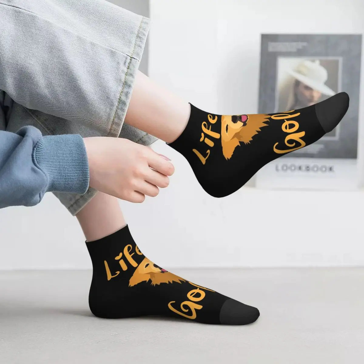 

GOLDEN RETRIEVER Quote Socks Harajuku Sweat Absorbing Stockings All Season Socks Accessories for Man's Woman's Gifts