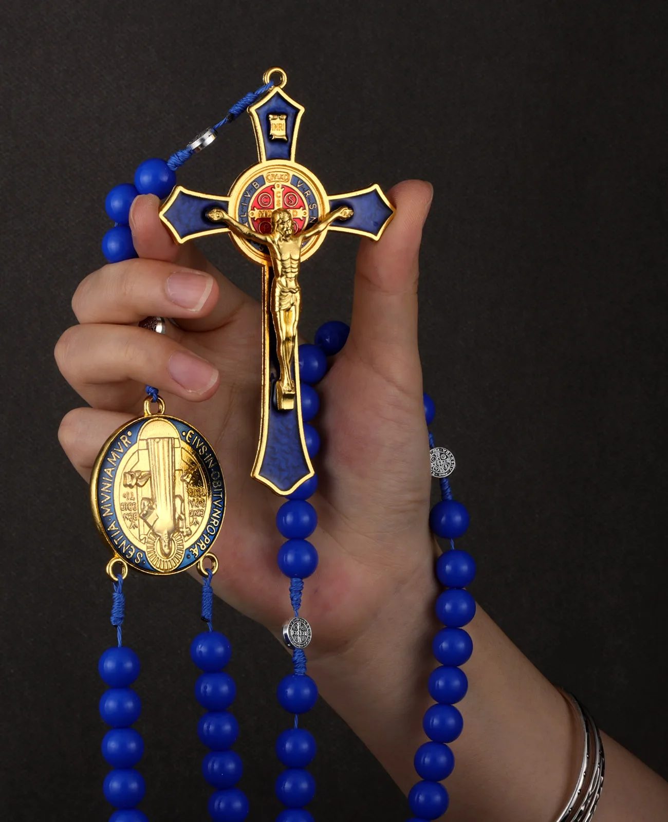 6 Farben 33 Gebetsperlen Kette Rosenkranz Orthodoxer Rosenkranz Halskette Großer Exorzismus Kruzifix Kreuz Anhänger St. Benedikt Medaille Schmuck – Detail 2