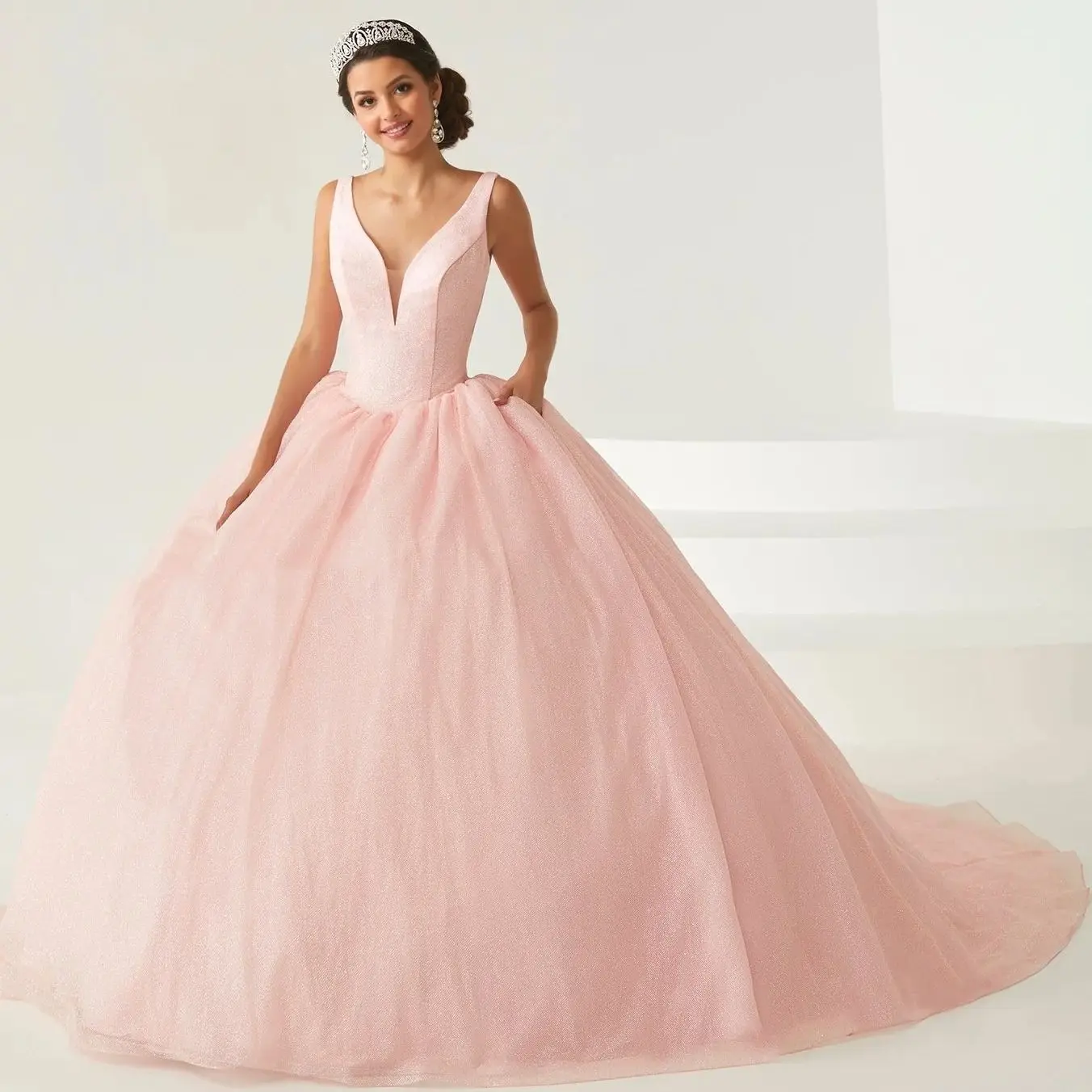 Pink Charro Quinceanera Dresses Ball Gown Deep V-neck Sequins Puffy Mexican Sweet 16 Dresses 15 Anos