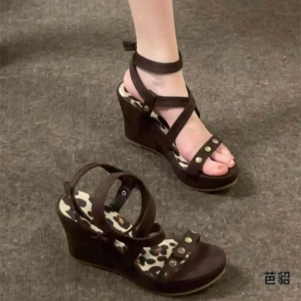 Dark Retro High Heels Sandals Waterproof Platform Cross Band Slip-On Shoes Low Cut Breathable Daily Wear Summer Fashion