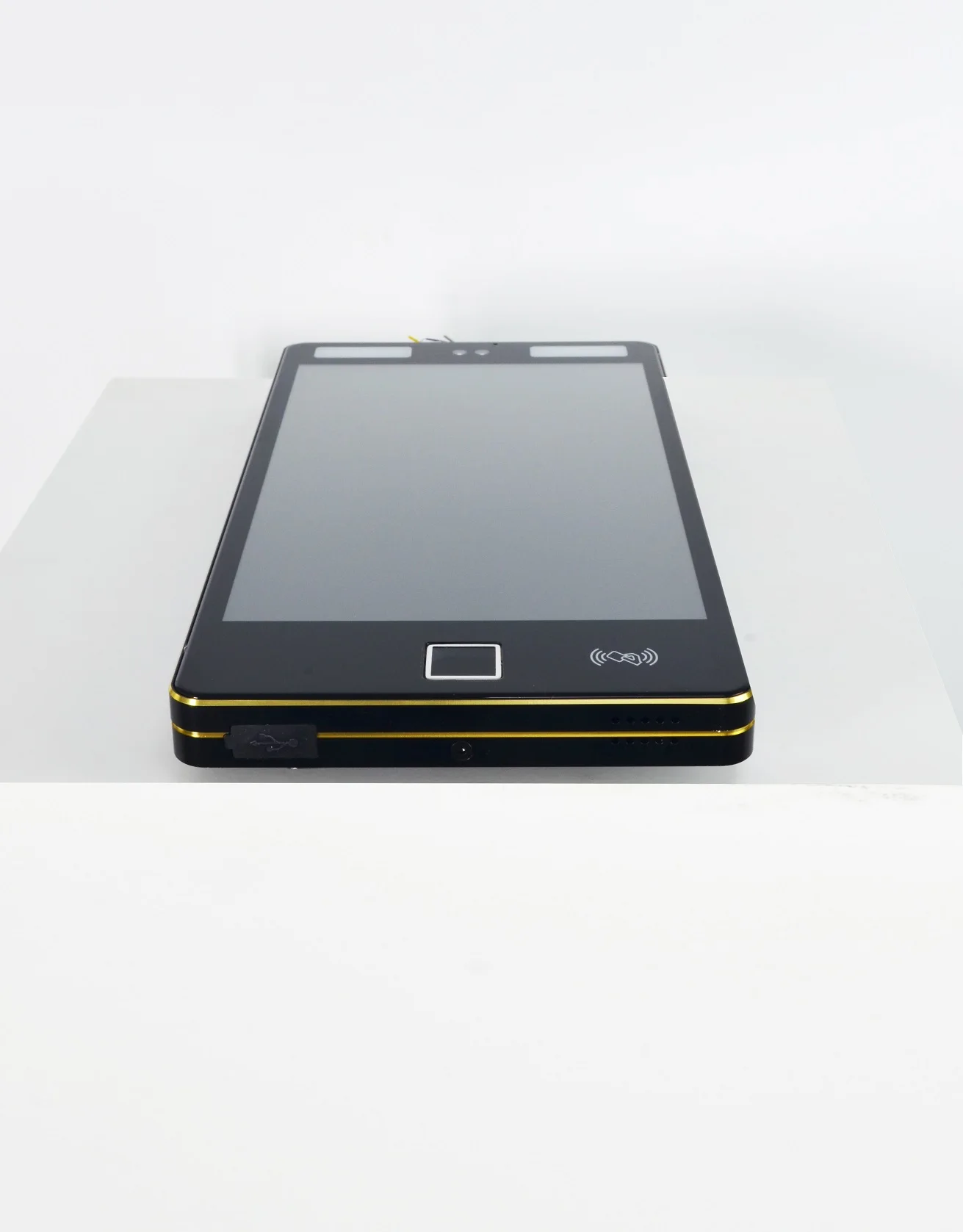 High Capacity IP65 Cloud Biometrics Access Control Products Face Recognition Access Control With Wiegand Input