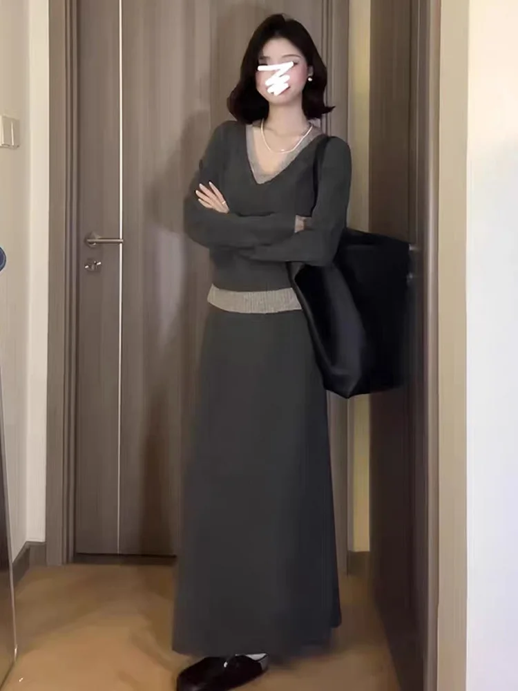 100% pure cashmere suit female V-neck pullover knitted color matching skirt cashmere two-piece suit