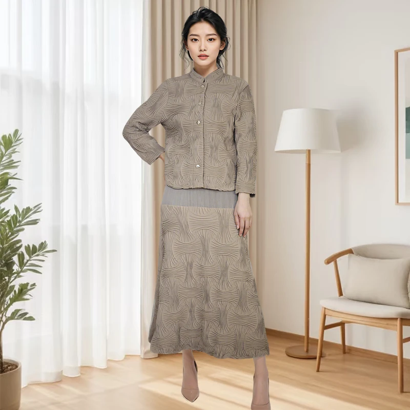 

Miyake Pleated Skirt Suit Women Loose Casual Commuting 2025 New Jacket+fashionable Versatile Half-body Skirt Pleated 2-piece Set