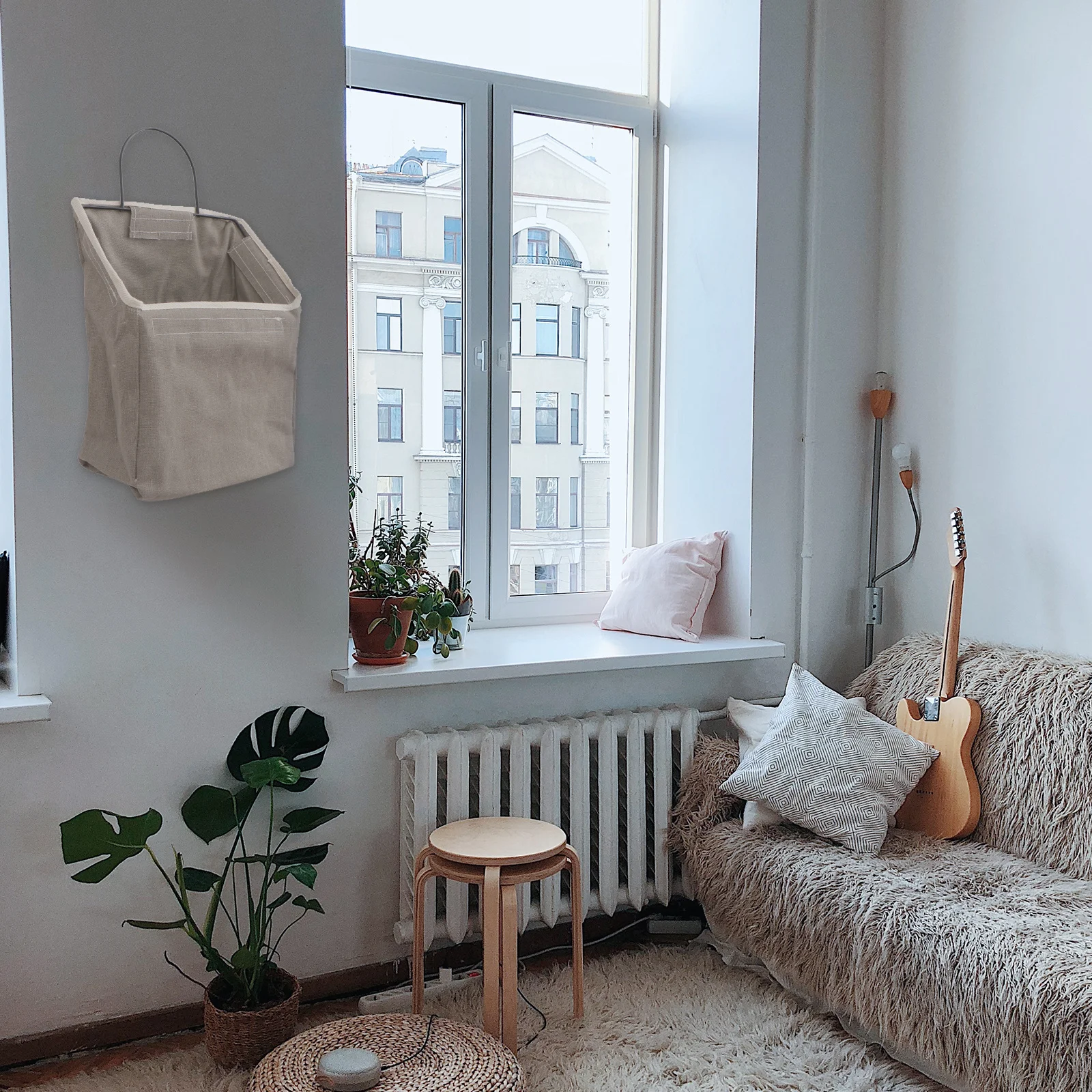 

Large Wall-Mounted Storage Bag For Door Bedroom Living Room Organizer Cloth Pouch Keys Phones Necklaces Watches Hairpins Shoes