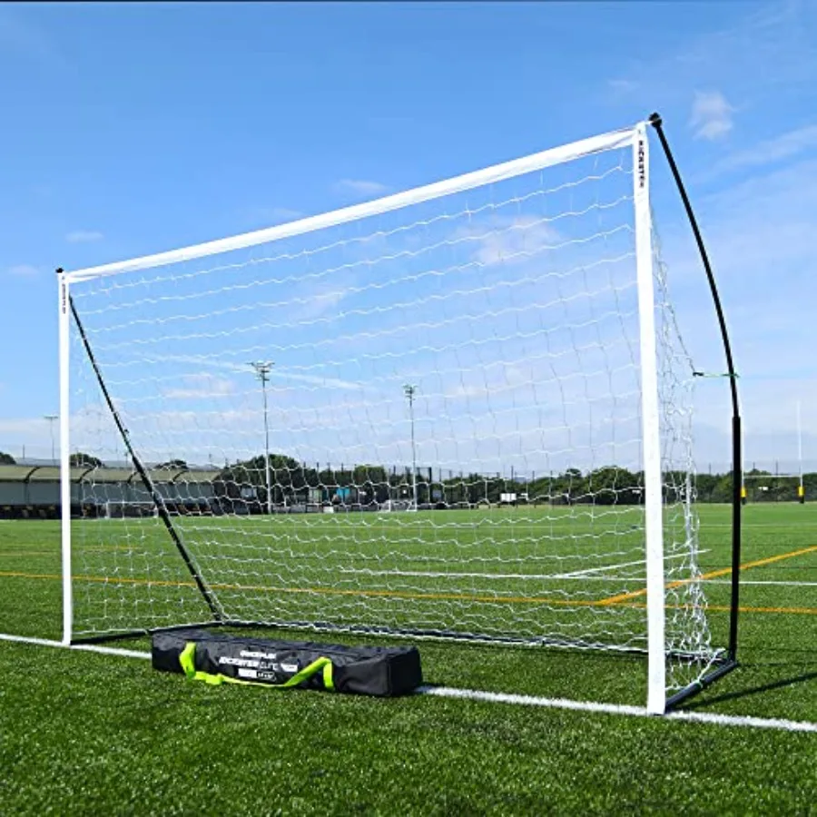 Portería de fútbol portátil Kickster Elite con base ponderada integrada para entrenamiento versátil en suelos duros de césped o césped disponible