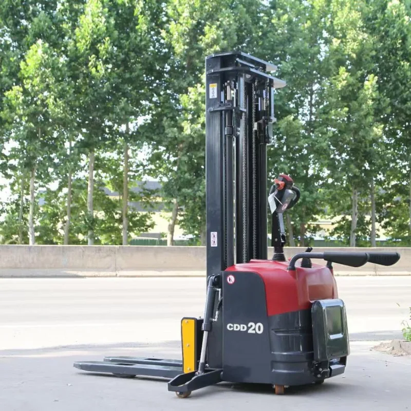 Customized Best Selling 1.5t And 2t Electric Stacker Cranes With 3m 4m Automatic Loading Capabilities For Forklifts