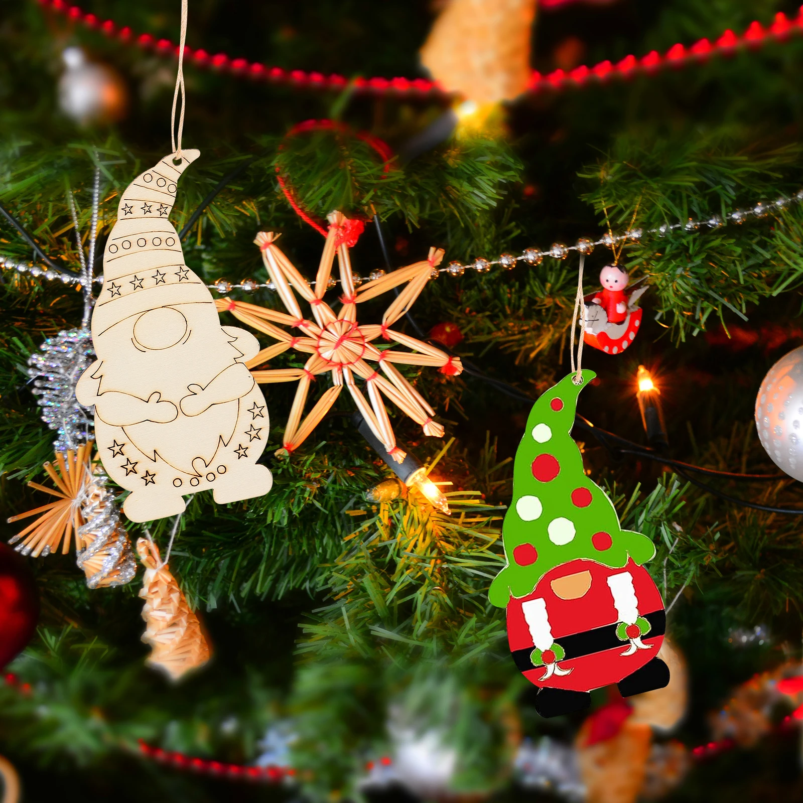 

40Pcs DIY Christmas Wood Cutouts Unpainted Gnome Shape Wooden Slices Xmas Hanging Decorations Graffiti Wood Pieces