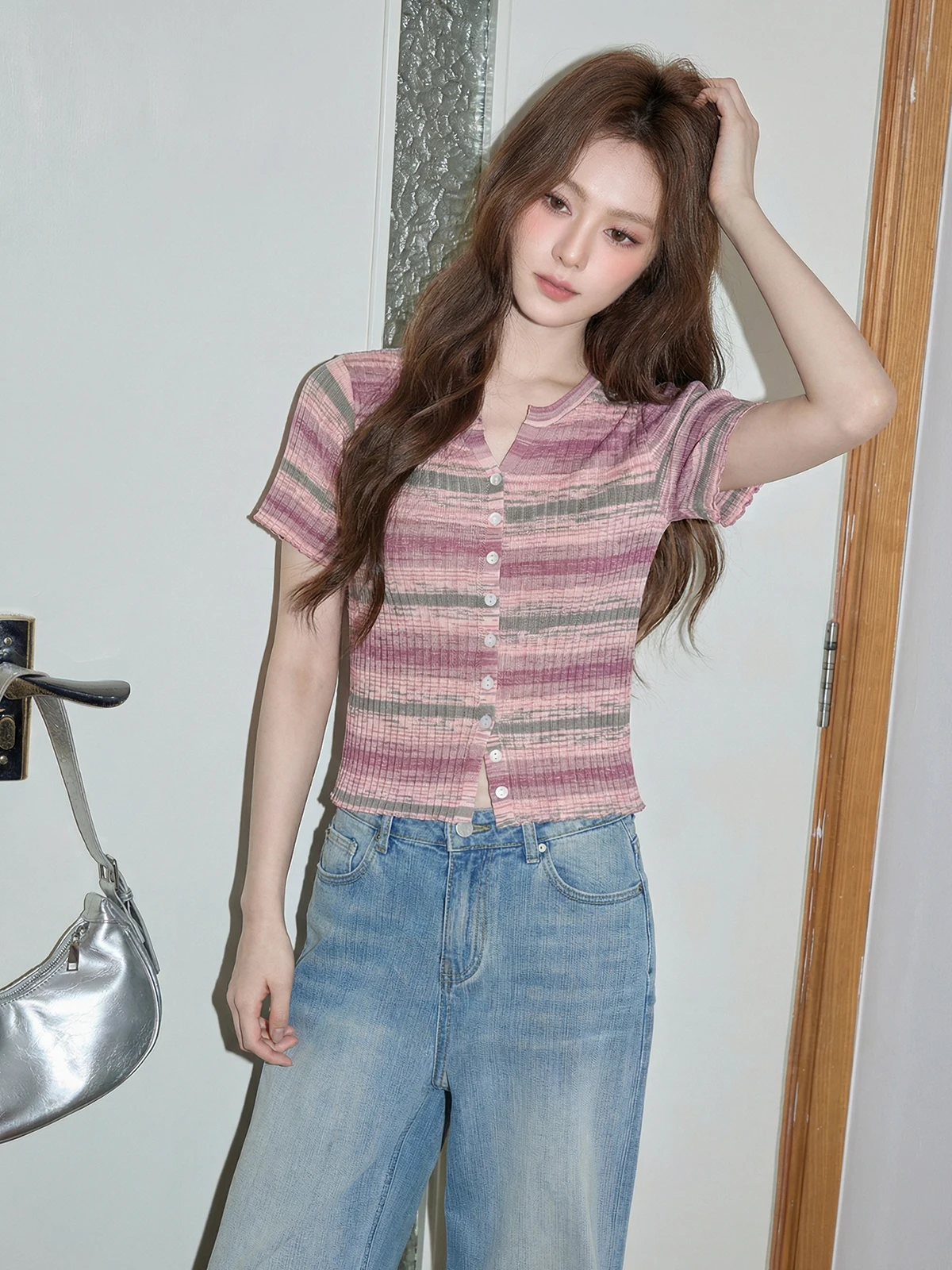 

Slim Fit Korean Style Striped Short Sleeve Knitted T-Shirt Women's Summer New Style Design Short Length Breathable Top