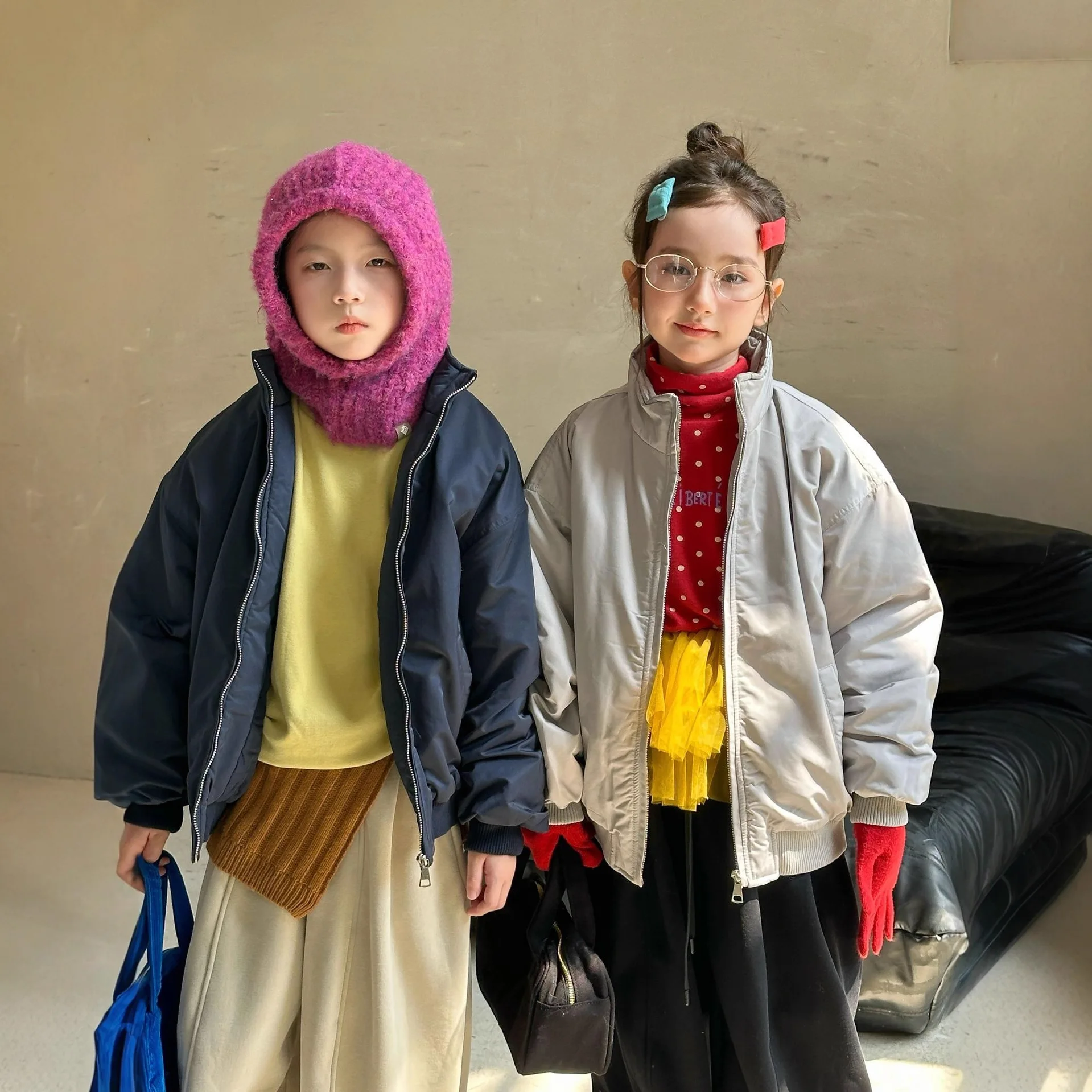 

2025 Winter New Children's Pilot Cotton Jacket Boys Girls Stylish Stand Collar Windproof Padded Coat