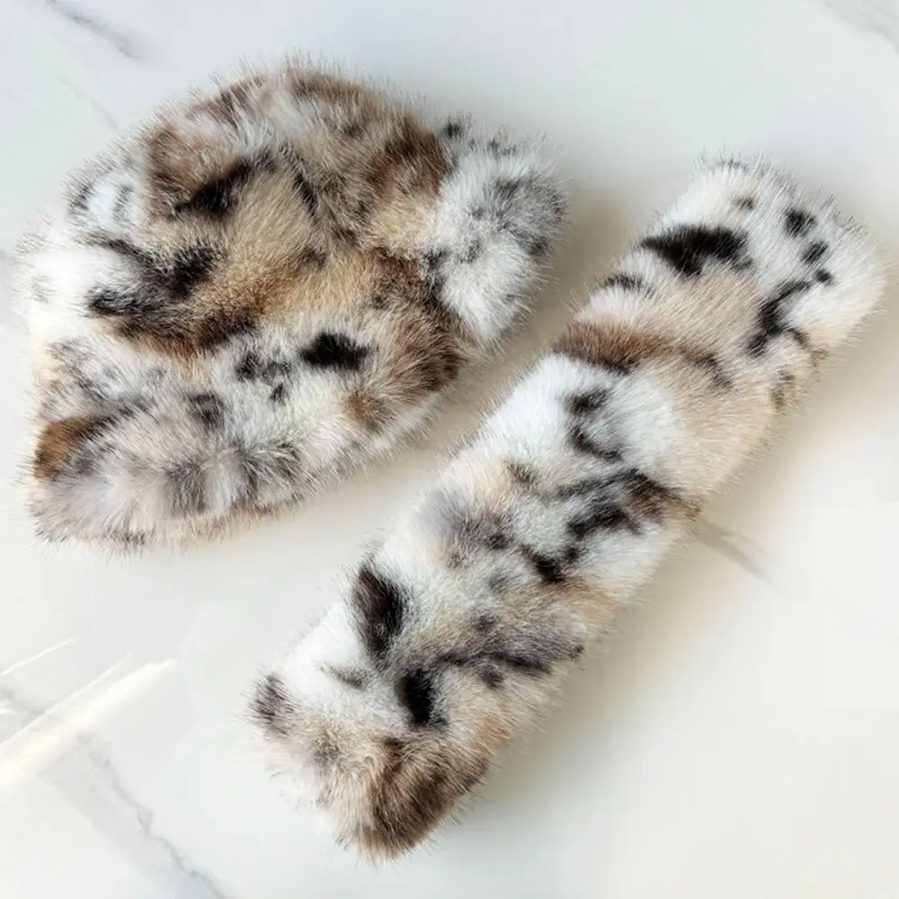 Leopard Faux Fur Hat Scarf Set Soft Fluffy Beret Hat with Scarf Thermal Lining Cross Scarf Style Leopard Print Headwear Set