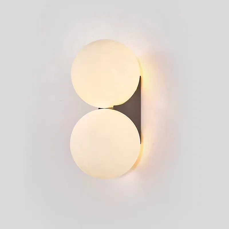 White Magic Bean Wall Lamp Designer Creative Personality Nordic LED Bedside Light Simple Glass Ball Corridor Lighting Fixtures