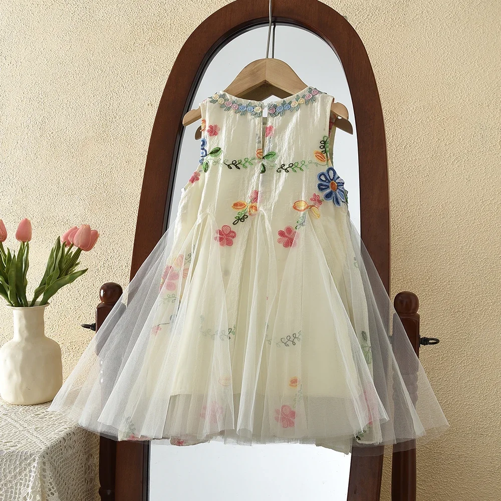 Summer New Flower Embroidery Mesh Princess Sleeveless Dress Girl 3-7 Years Old Sweet and Cute Korean Version