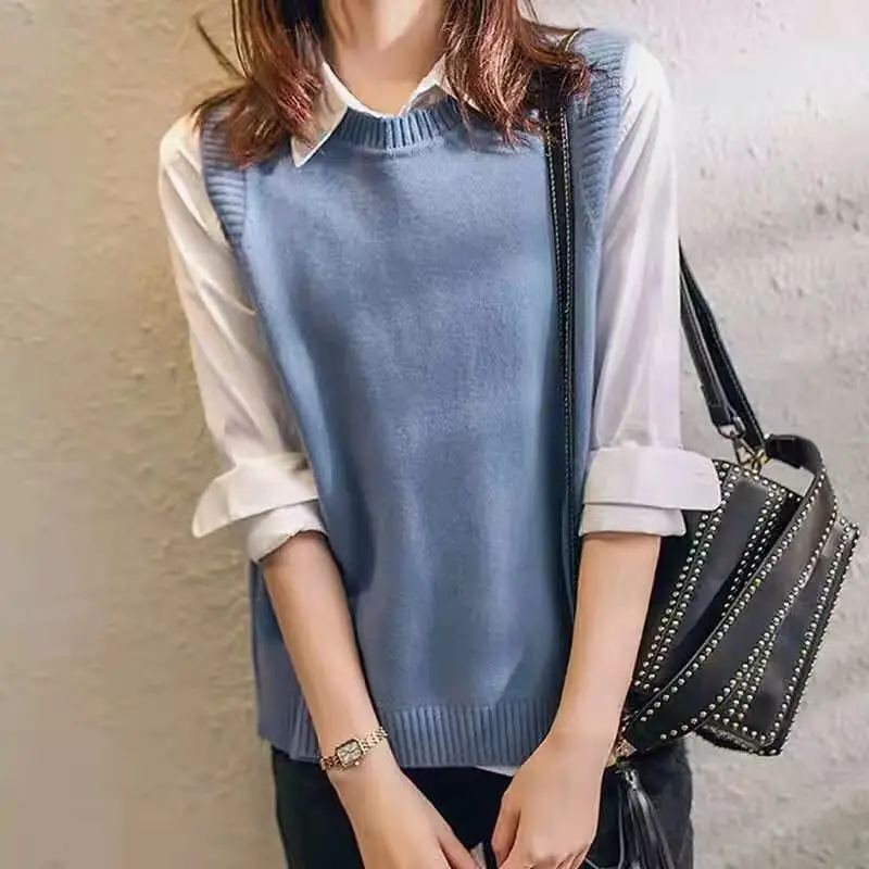 College Style Hem Three Button Sweater Knitted Vest Women Solid O Neck Sleeveless