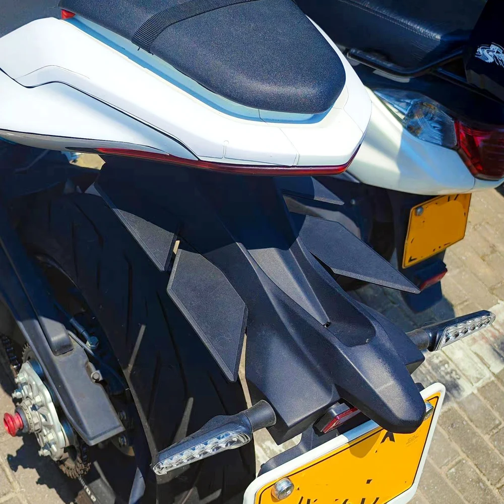 

For QJMOTOR SR450 SRK450 SBM450 mudguard modification, widened and thickened water blocking plate mud tile fixed wing