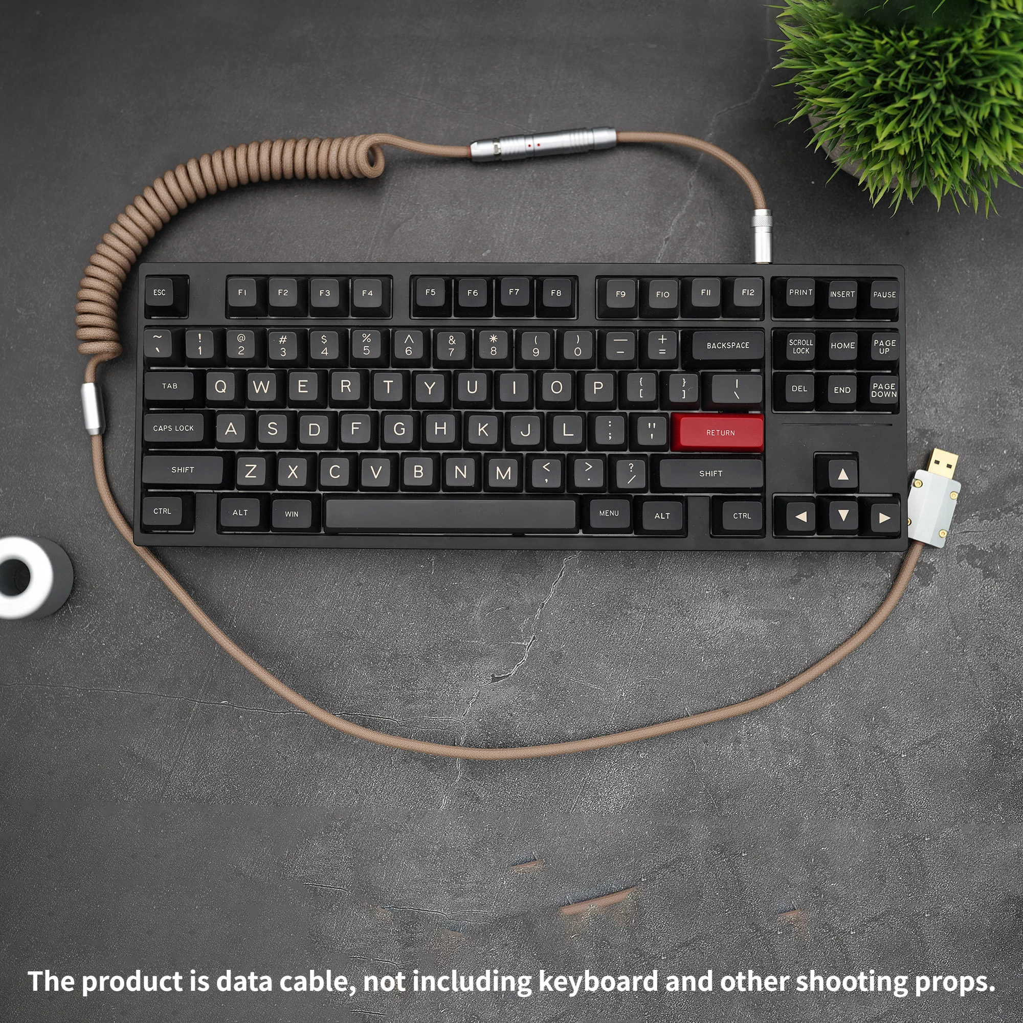 

GeekCable Handmade Customized Mechanical Keyboard Data Cable For GMK Theme SP Keycaps Matrix 1.2og Theme Sand Color