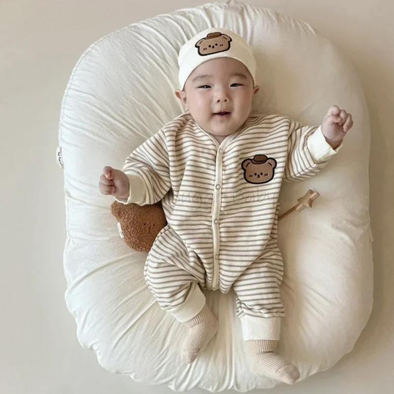 

2023 Ins Baby Bodysuit Kids Sping Autumn Clothes Newborn Homewear Soft Stripped Cartoon Bear Bodysuits Lovely Boy Girl Jumpsuit