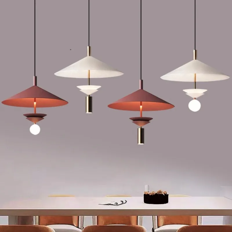 

Nordic Iron Creative Pendant Light Modern and Simple Island Designer Bar Counter LED Hanging Chandeliers Restaurant Kitchen Cafe