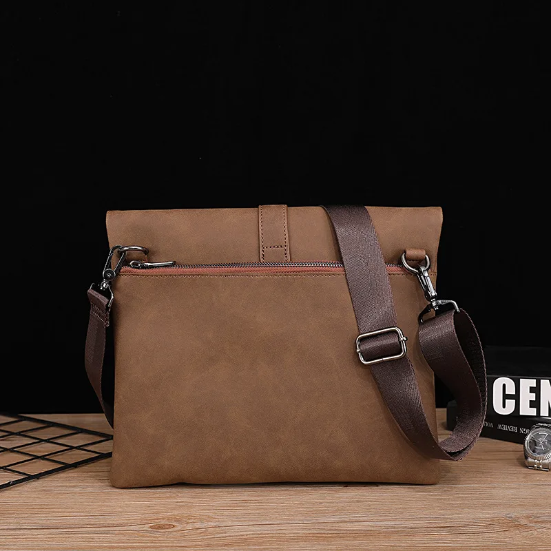GOYN Vintage Leather Men's Bags Large Capacity Shoulder Crossbody Bag for Men Lightweight Messenger Small Sling Bag Brown