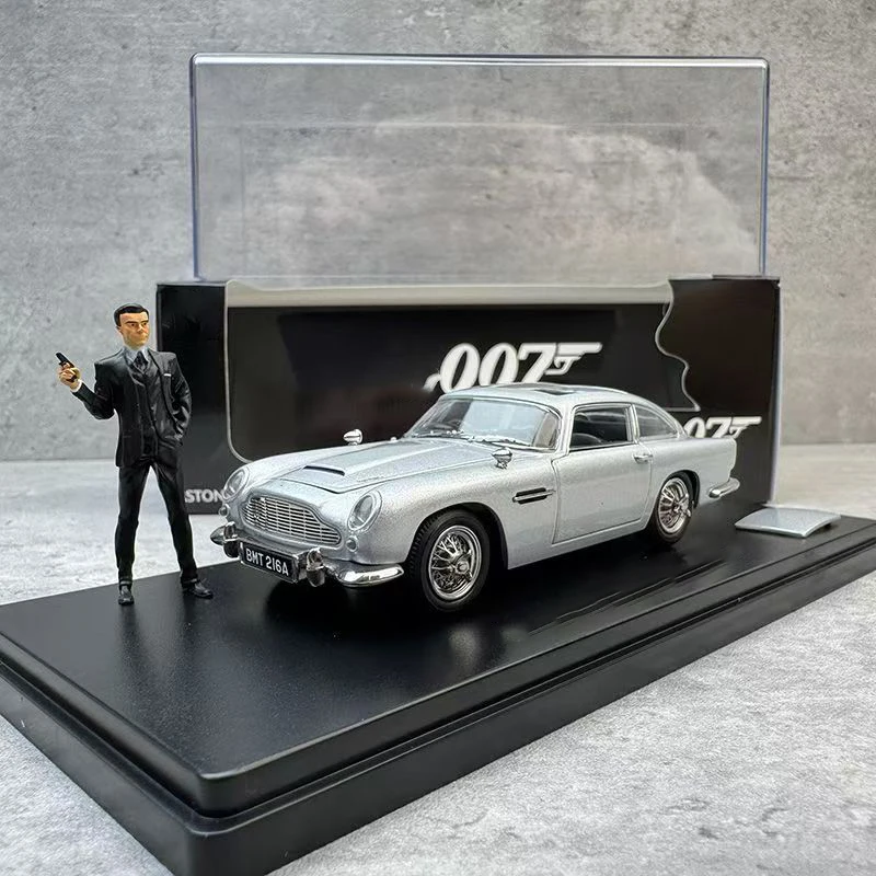 

1:43 Scale Diecast Alloy DB5 007 Toys Cars Model Classics Nostalgia Adult Gifts Souvenir Static Collect Ornaments