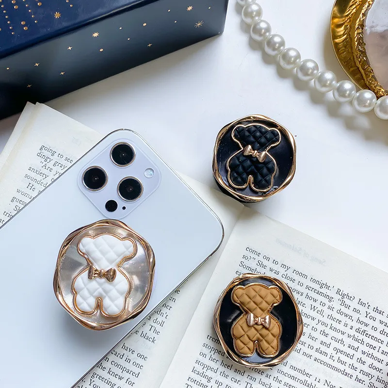 

Metal Luxury Leather Bear Mobile Phone Holder Stand Fold Finger Grip Bracket Accessories Socket For iPhone 15 16 Xiaomi
