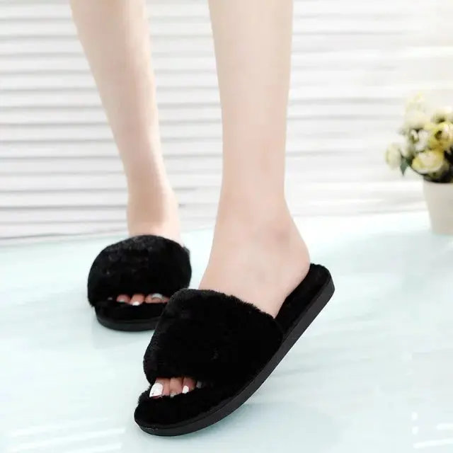 

Ladies' Soft and Breathable Slippers - Let Your Feet Relax Completely After a Long Day 6221