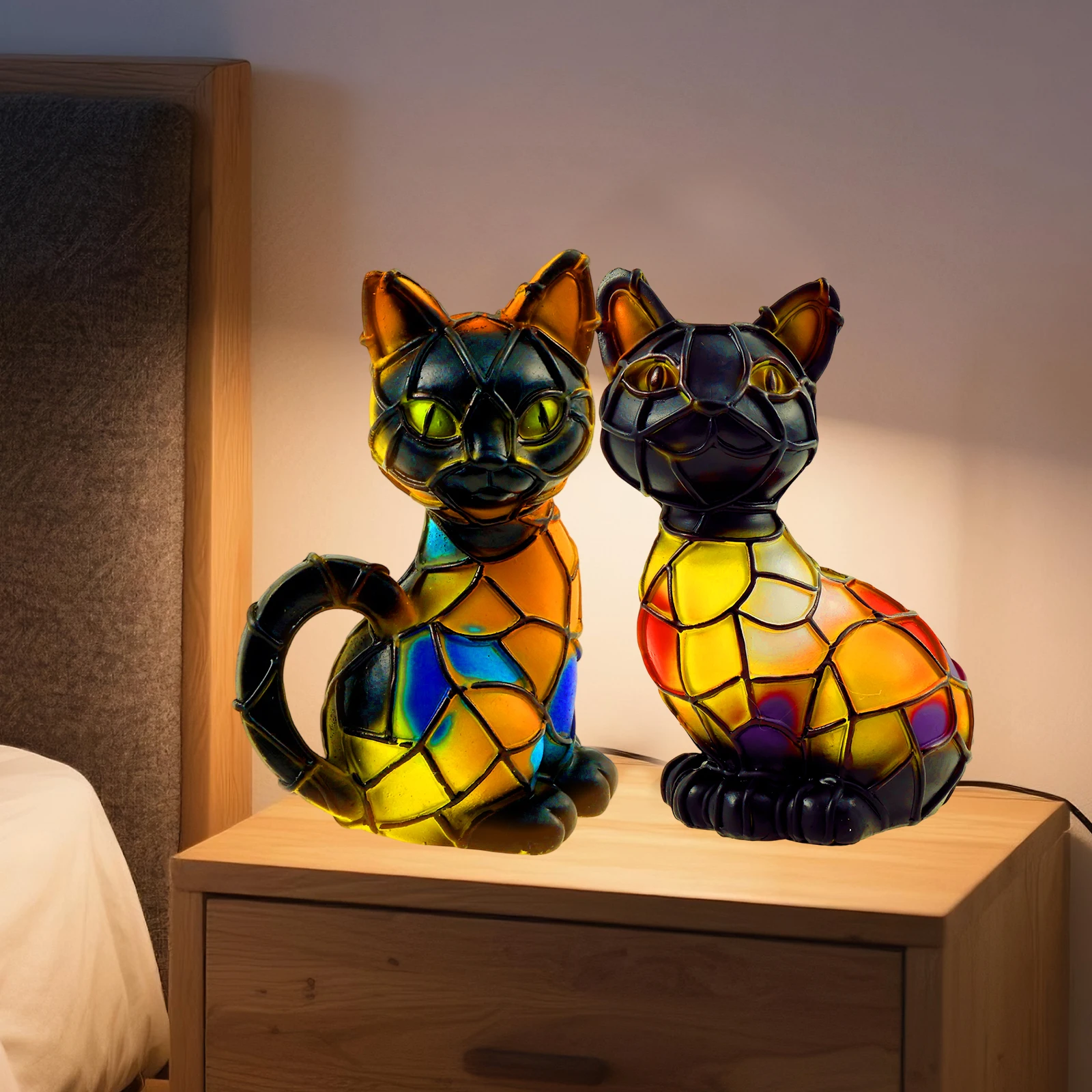 

Tabletop Night Light Creative Cat Shape Table Lamp Bedside Light Lamp Home Decor Resin Cat Lamp Ornament for Living Room Bedroom