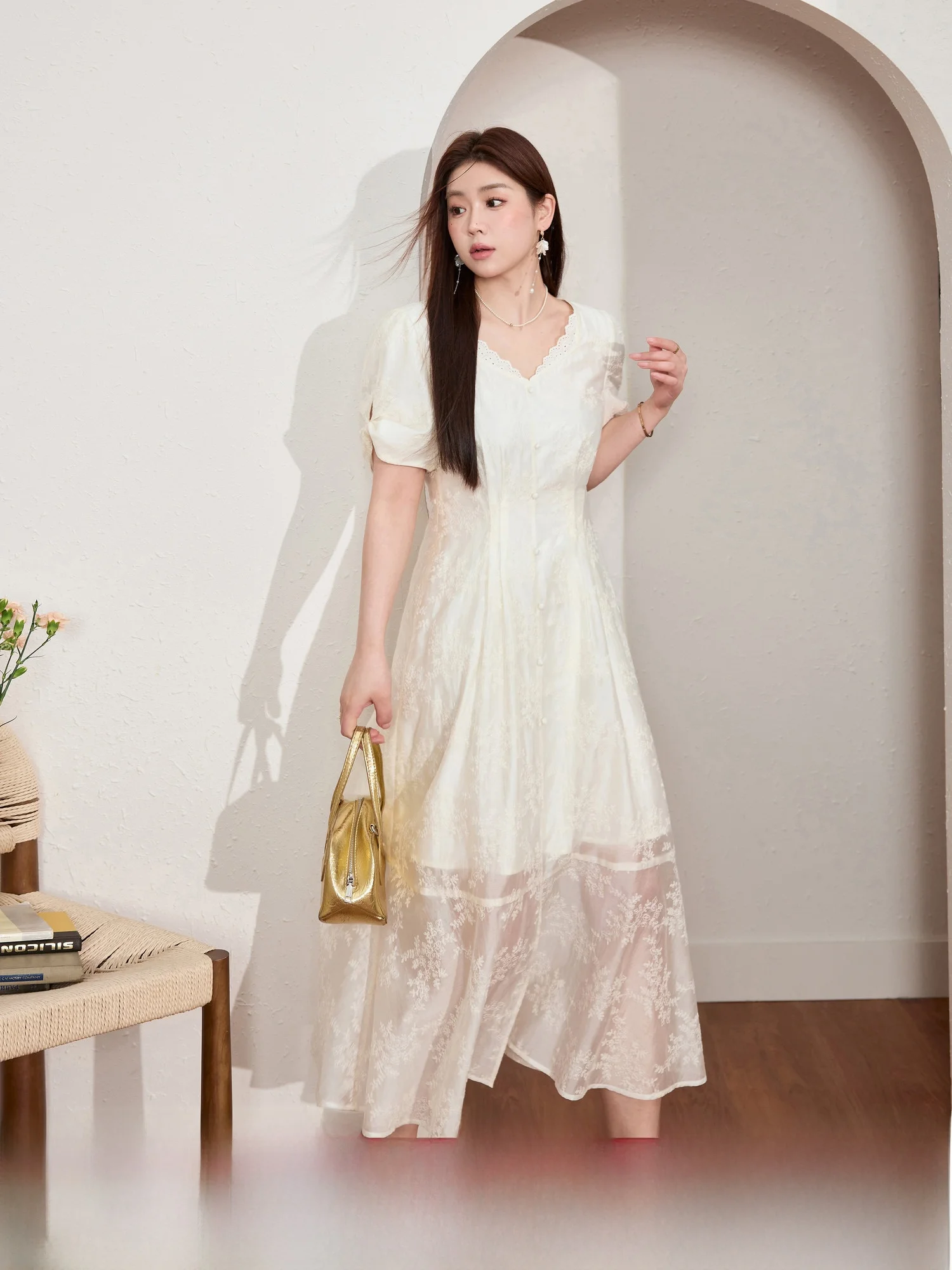 

Blue Language plus Size Women's Gown Embroidered V-Ne Dr Summer Slimming Long Skirt Bubble Sve A-Line Dr