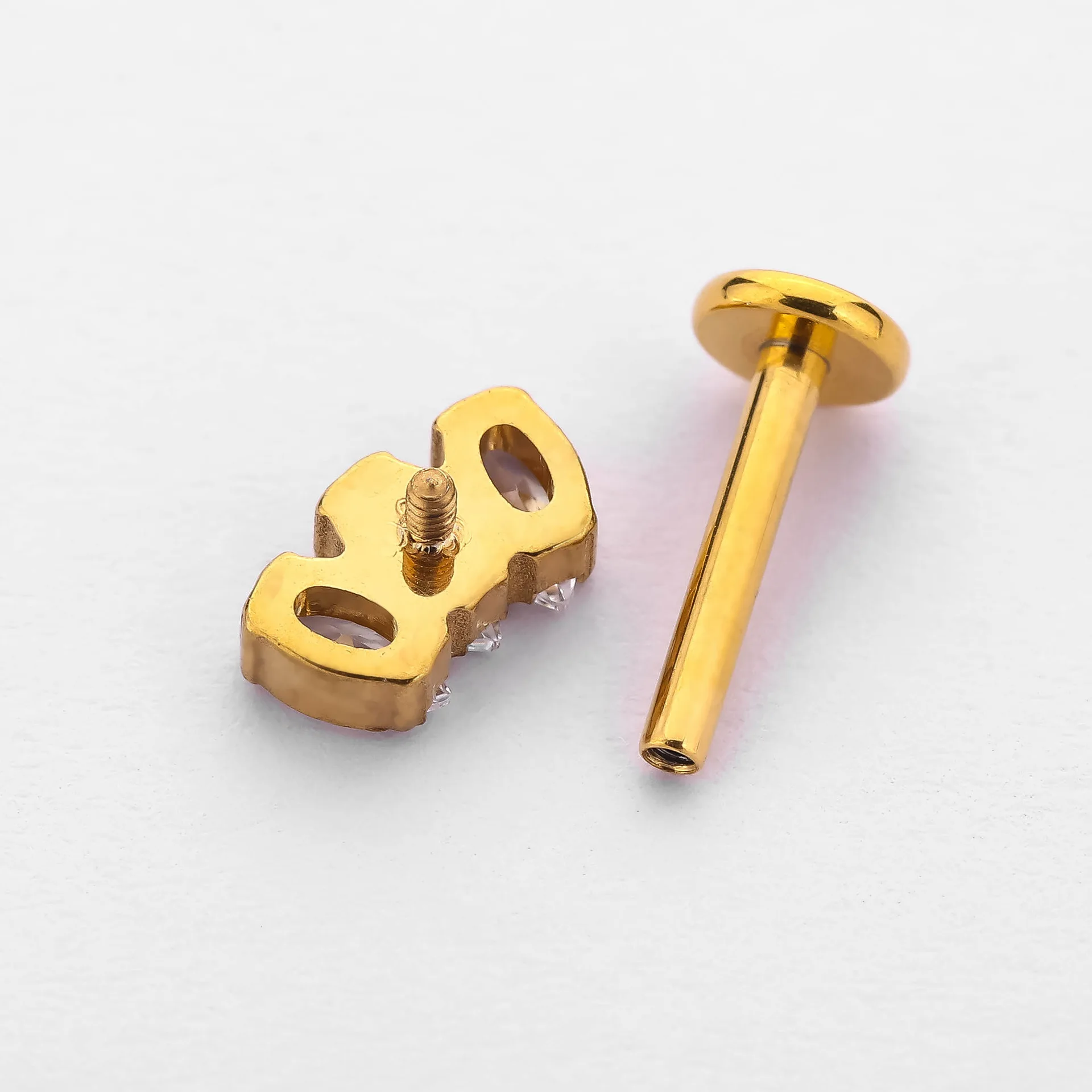 

1PC G23 Titanium Labret Piercing Internal Thread Ear Studs Zircon Horse's Eye Helix Cartilage Tragus Lip Stud Piercing Jewelry