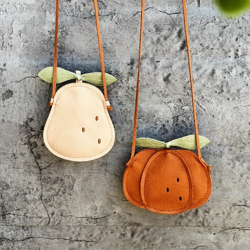Cute Pumpkin Fruit Print Single Shoulder Bag Kids Lightweight Crossbody Messenger Purse for Daily School and Outdoor Activitie