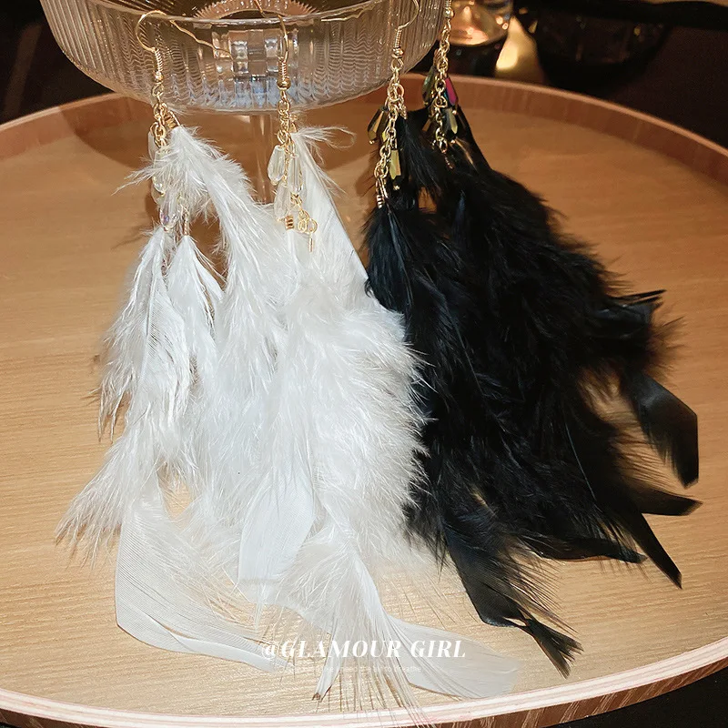 Black and White Feather Earrings Long Irregular Tassel Earrings Exaggerated Delicate Women Birthday Party Jewelry Gift 2023