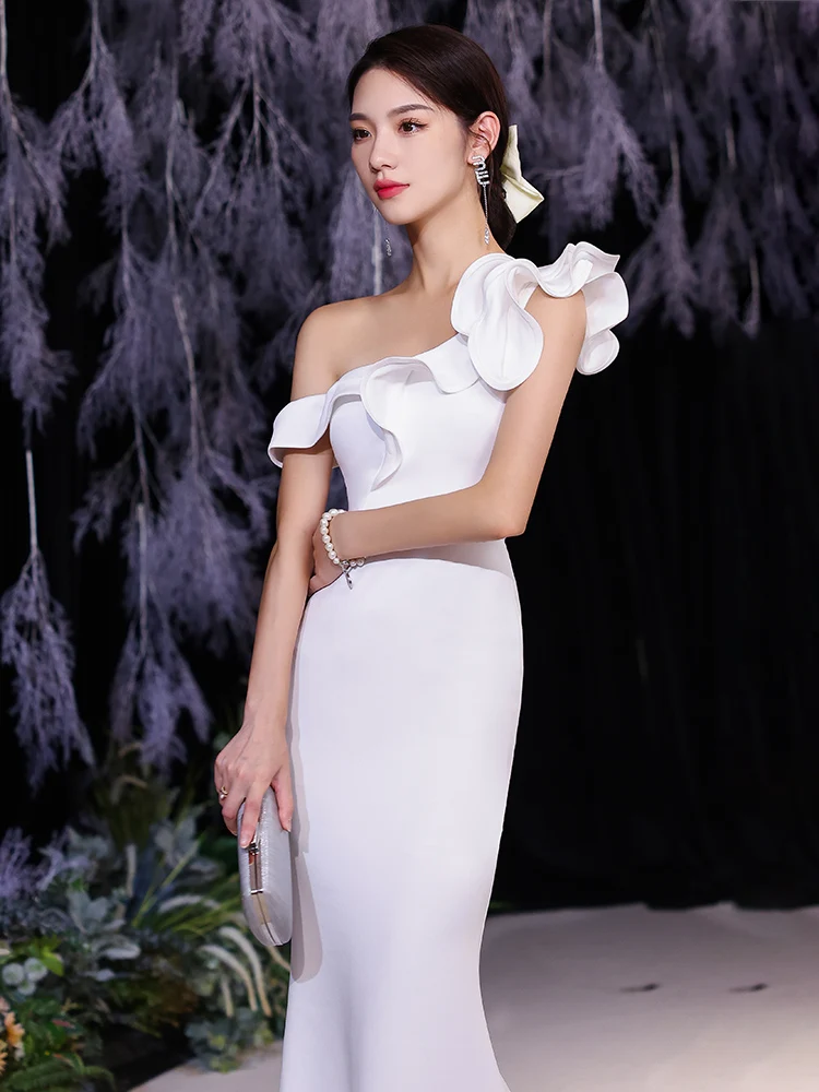 White evening dress, female temperament, celebrity banquet, luxury, niche, high-end and high-end fishtail dress vestido